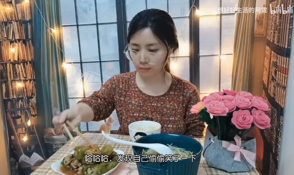 28岁侏儒女孩买40㎡房子独居,活得比谁都清醒_凤凰网