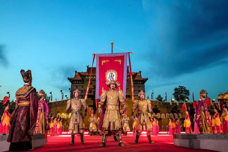西安城墙景区“金甲武士”。本版图片/受访者供图