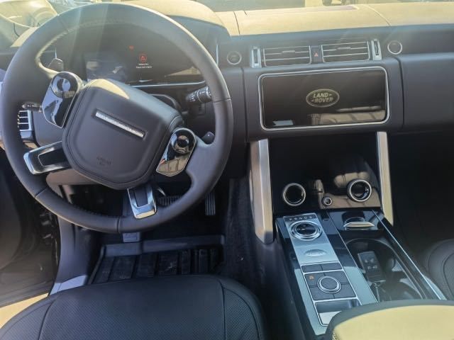 2021款路虎揽胜行政3.0t 国六现车优惠