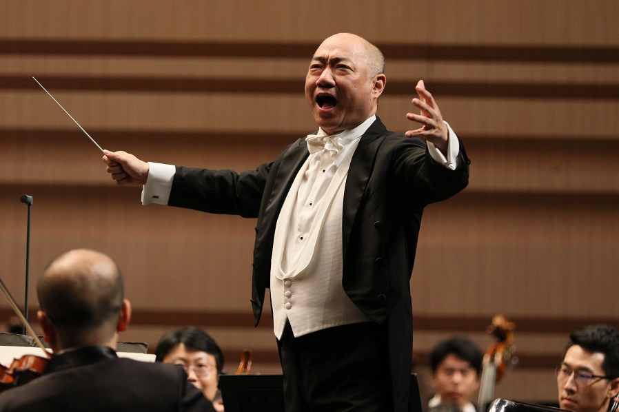 宁波交响乐团首次携手钢琴家指挥家许忠共同演绎音乐经典