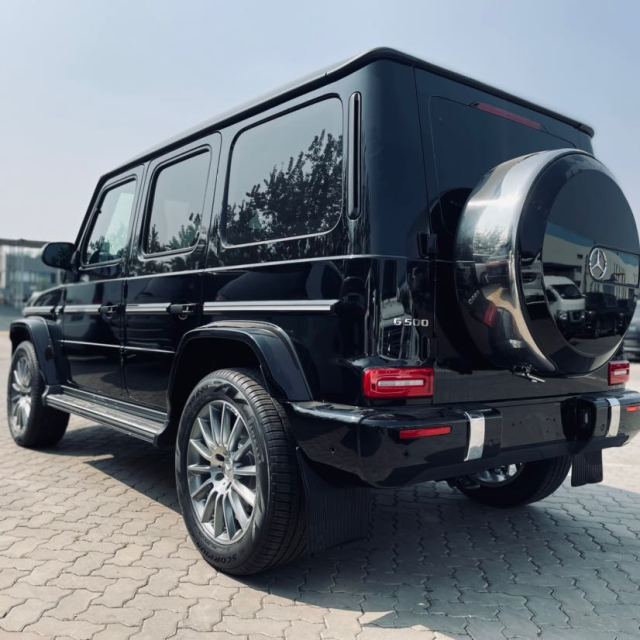 国六奔驰g500amg狂降到底放价每一天