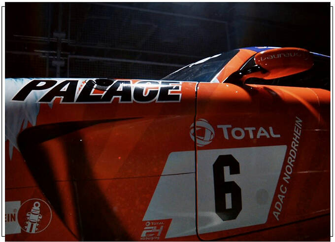 梅赛德斯-AMG GT3赛车推出特殊涂装两天后亮相-图4