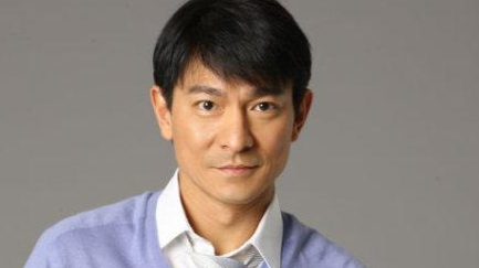 刘德华回忆当年在演唱会现场打人事件，承认自己处理不当