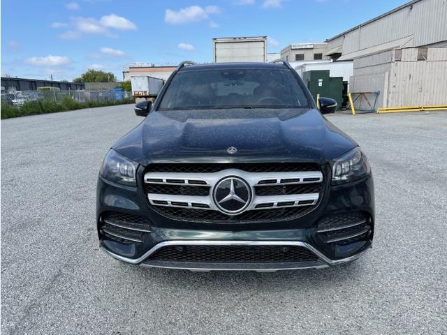 21款奔驰gls450七座顶配疯抢价首批国六