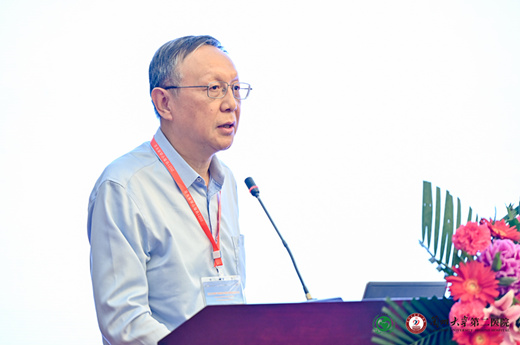 中华血液学分会前任主委、中国医学科学院血液病医院副院长王建祥教授