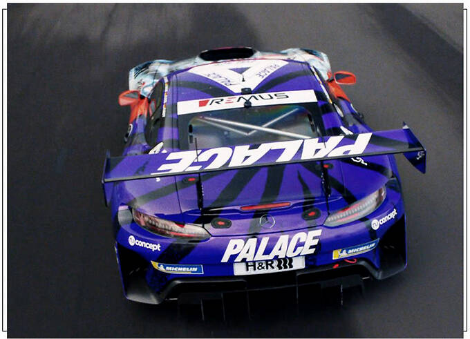 梅赛德斯-AMG GT3赛车推出特殊涂装两天后亮相-图6