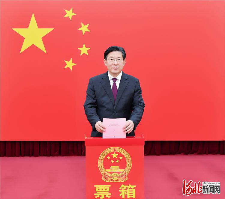 如何参加选举人大代表 1D1CCEF3EFF3A74D42C6FFD99C83340C65739900_size37_w750_h664.jpg