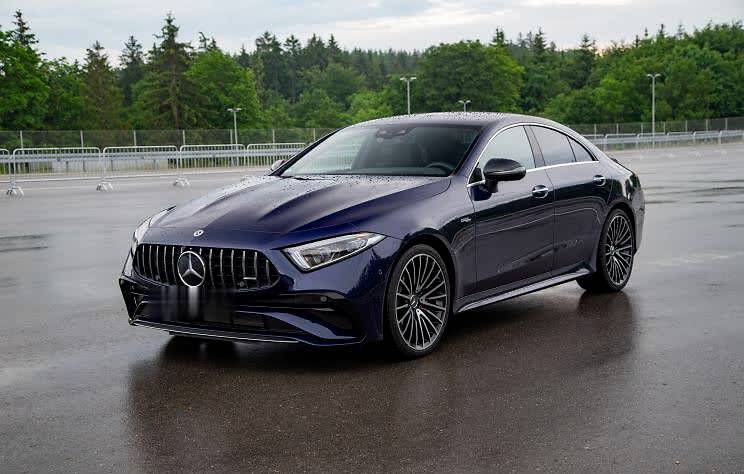 独家拍摄到了新款梅赛德斯-奔驰cls 450 4matic和新款梅赛德斯-amg