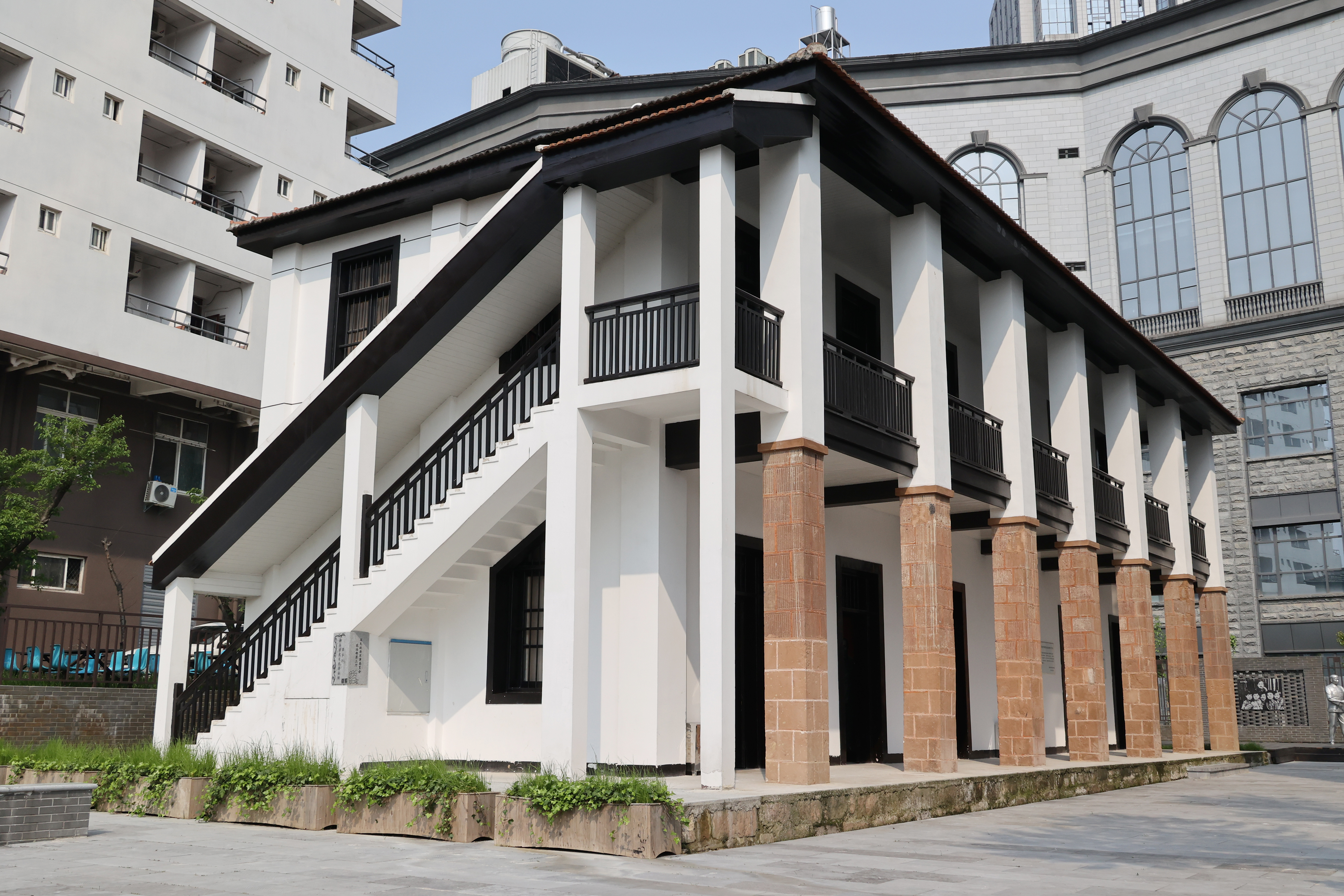 83年后风貌重现 再展红色芳华!国民政府军事委员会政治部第三厅旧址纪念馆开馆揭幕