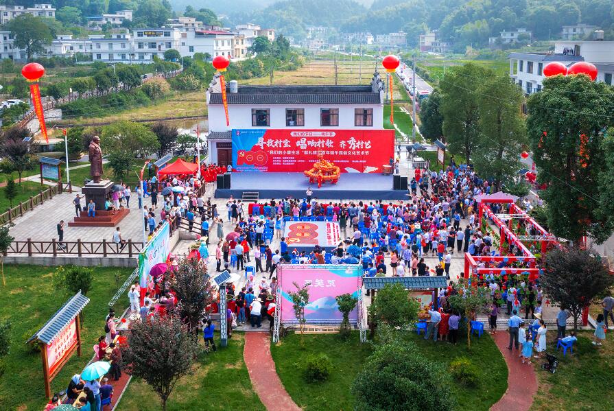 安源区青山镇端午节民俗文化主题活动现场