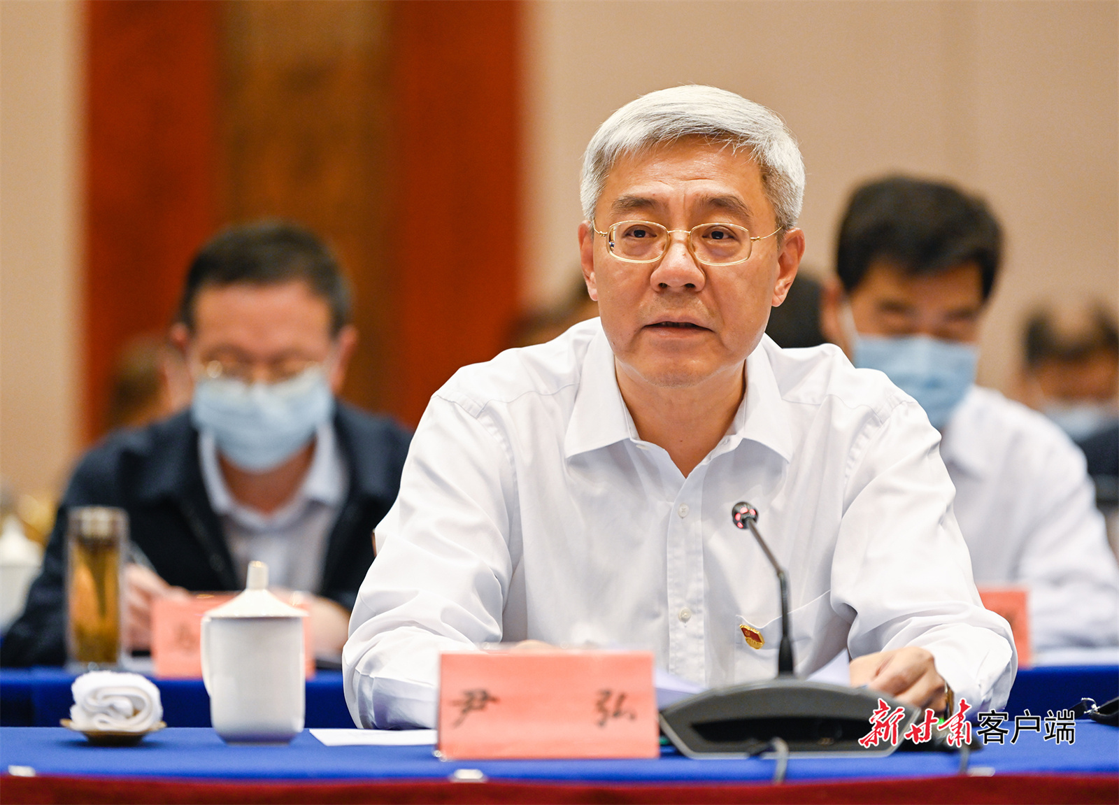 学史力行促发展！甘肃党史学习教育情况汇报会召开