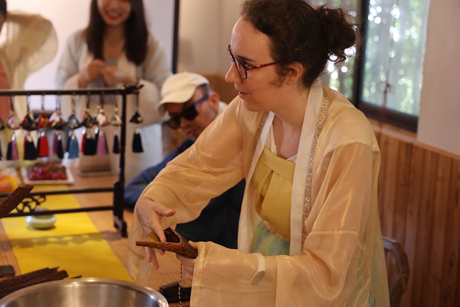 象山：跨文化交流在乡村 品端午风情在墙头