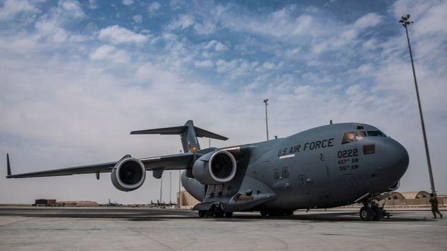 凤凰评论员宋忠平:美运输机飞台北,难道只是为了运3名议员?