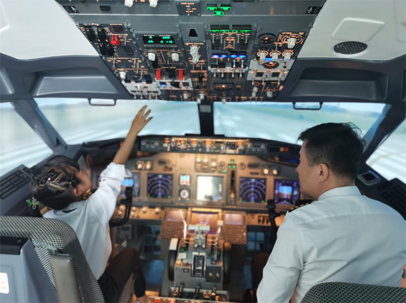 国内首家综合性青少年航空科技<em>体育</em>体验基地亮相<em>石家庄</em>