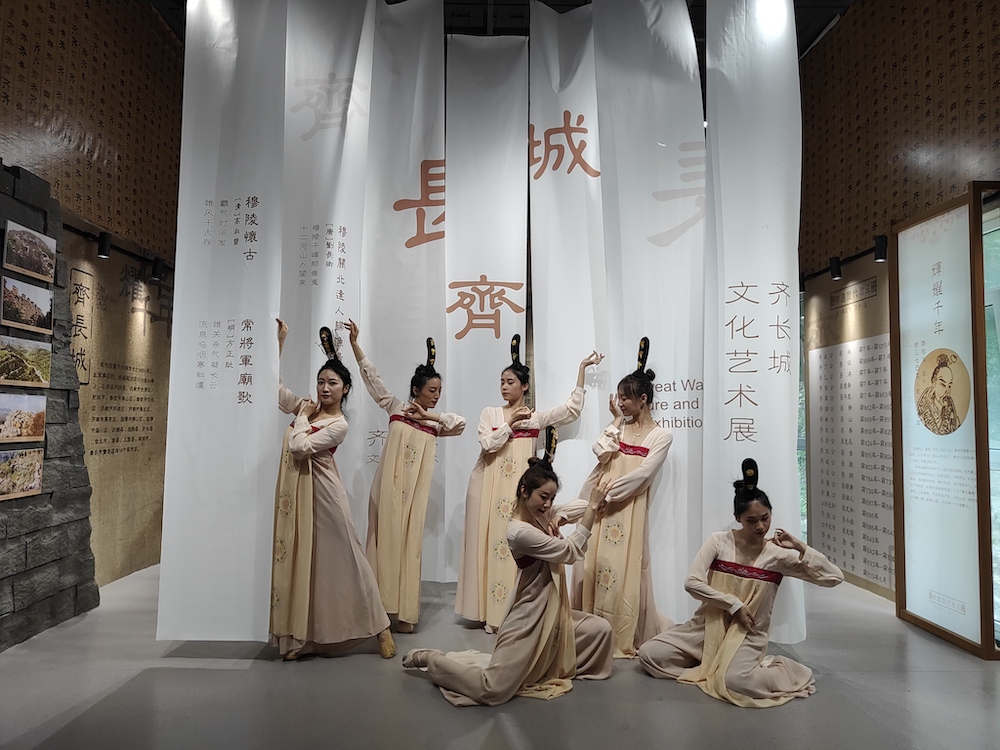 汉服游园、国潮快闪、夜间游玩、投壶射箭,小珠山景区首届端午汉服节即将开启!