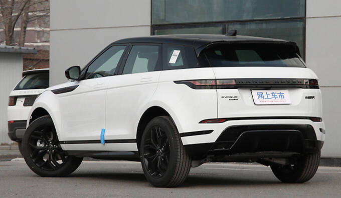 路虎揽胜极光7折甩卖优惠后不到25万元依然卖不动