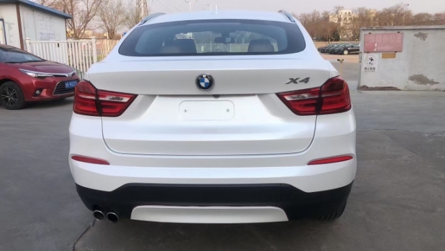 16款宝马x4现车报价 国五限时优惠促销