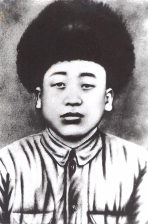 梁士英辽宁省锦州市古塔区,有一条以人名命名的街——士英街.