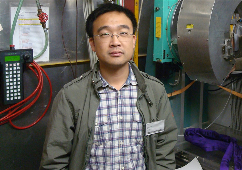 携时光作渡 将奋斗成书——记西安市青年科技人才奖获奖人员陈豫增