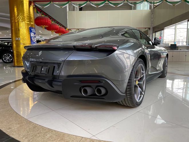 法拉利roma罗马限量双门两座跑车布局_凤凰网汽车_凤凰网