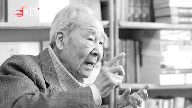 中国翻译界泰斗许渊冲逝世，享年100岁