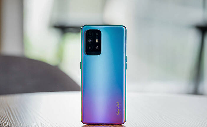 想要一台高颜值的性价比手机oppoa95满足你