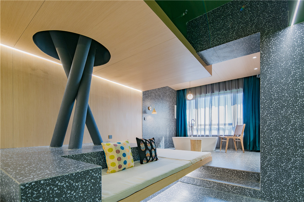 52赫兹多感元民宿