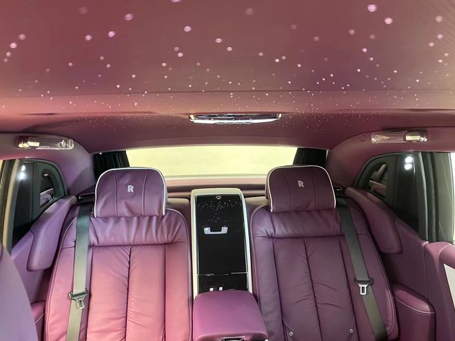 21款劳斯莱斯幻影加长版一切都无可挑剔