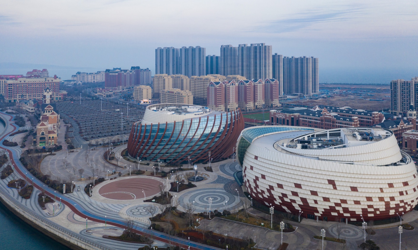 危险危险危险青岛的夜好久不见甚是想念