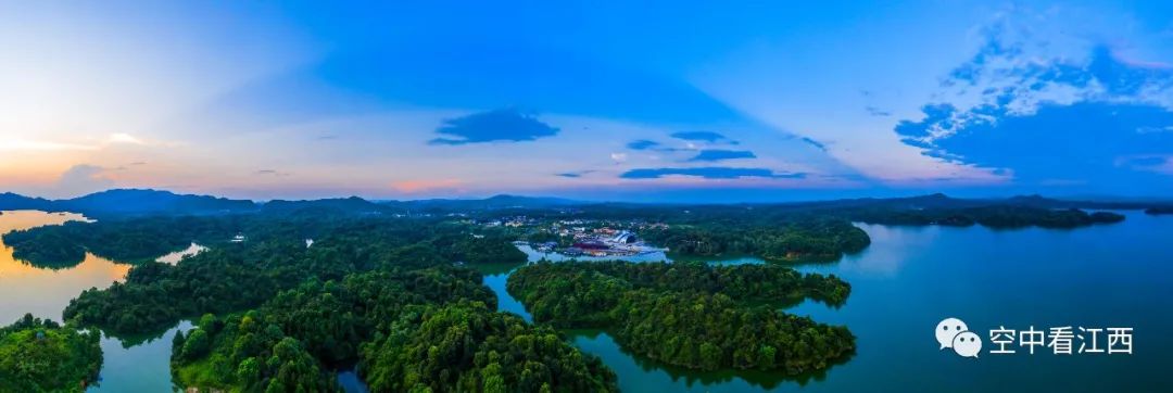 《鸟瞰仙女湖》