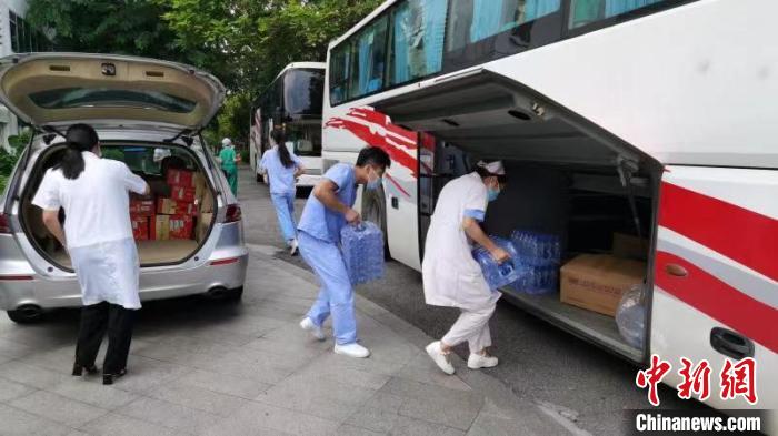 广州多家医院奔赴东莞支援 广东省中医院供图