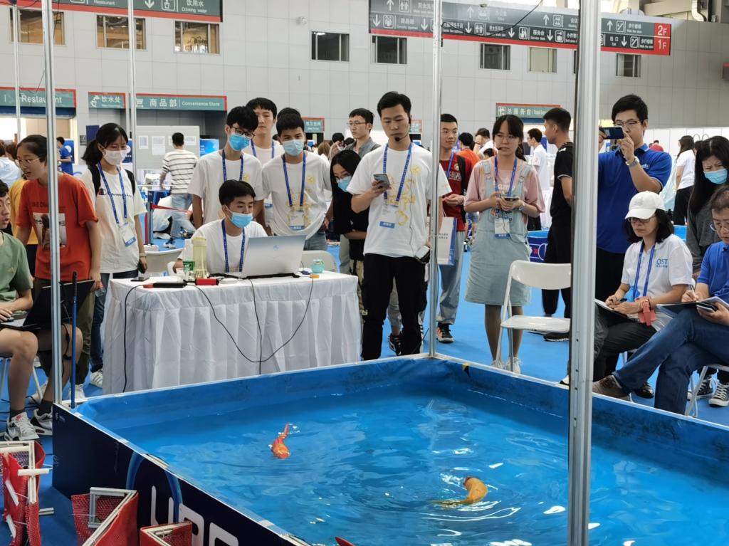 西安明德理工学院在国际水中机器人大赛中再创佳绩