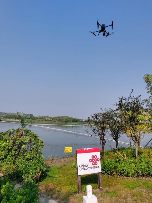中国联通5G+无人机服务黄河防汛演练