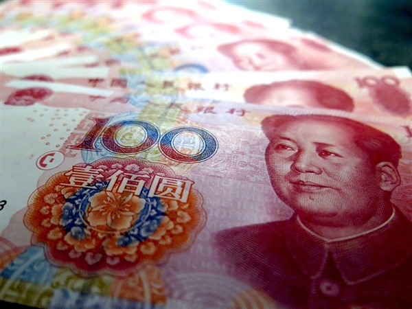 小米向3904名员工发股权激励:人均39万元 应届生也有份 最小仅24岁