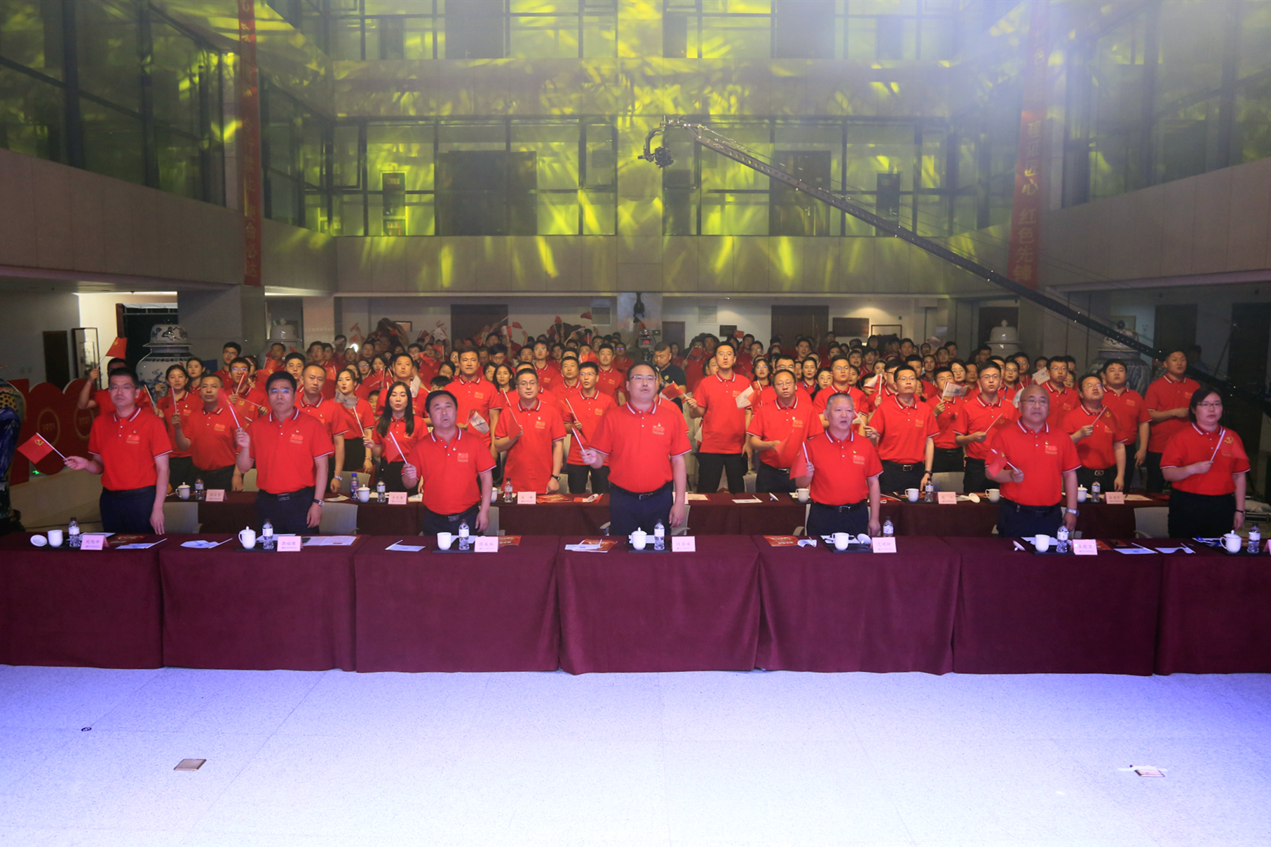 合唱《歌唱祖国》