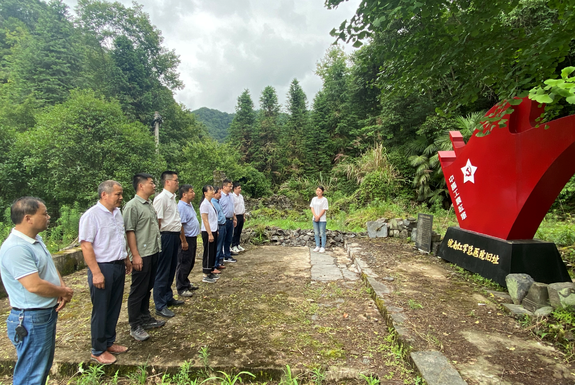 石台县七都镇开展党史学习教育专题读书班活动