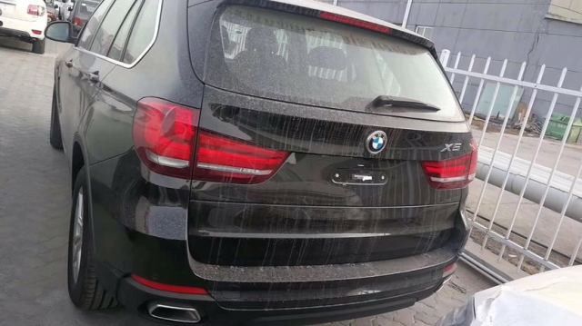 中东版宝马X5优惠20万庆红汽车现车    