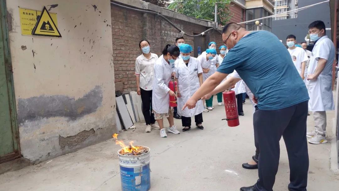 蕴育医院模拟演练消防应急预案，筑牢安全防线