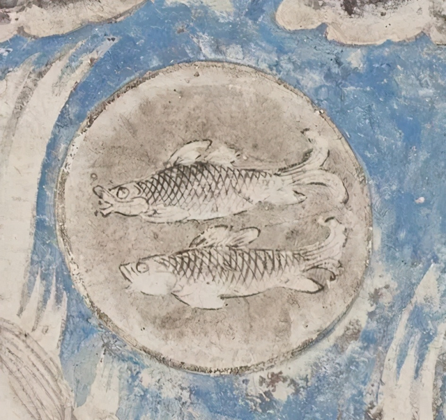 二十八宿绘制在最上方，多为四人一组，人物形象基本一致，均为文官打扮，双手持笏。