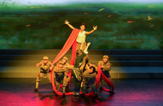 南昌师范学院举行庆祝中国共产党成立100周年课程思政汇报演出