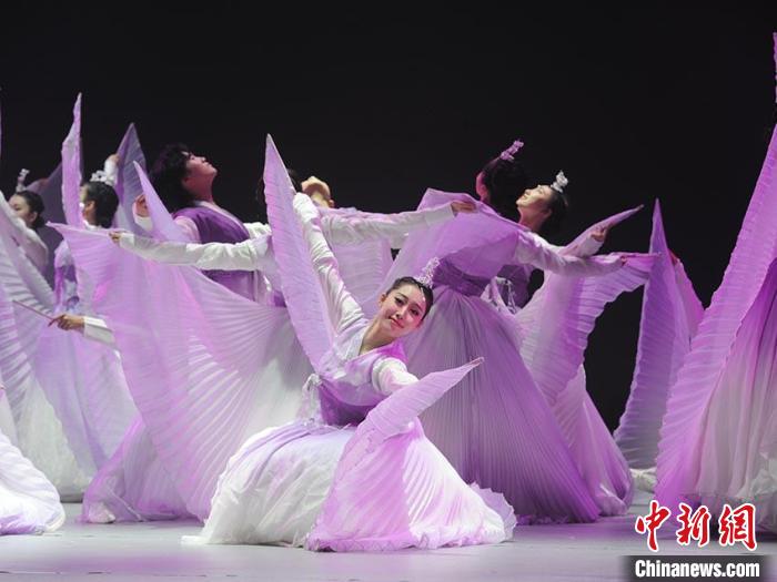 朝鲜族传统节目《幸福阿里郎》 刘栋 摄