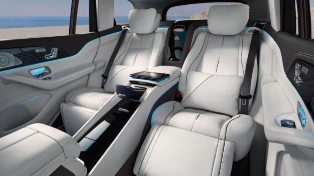国六2021款奔驰迈巴赫GLS600 旗舰SUV  