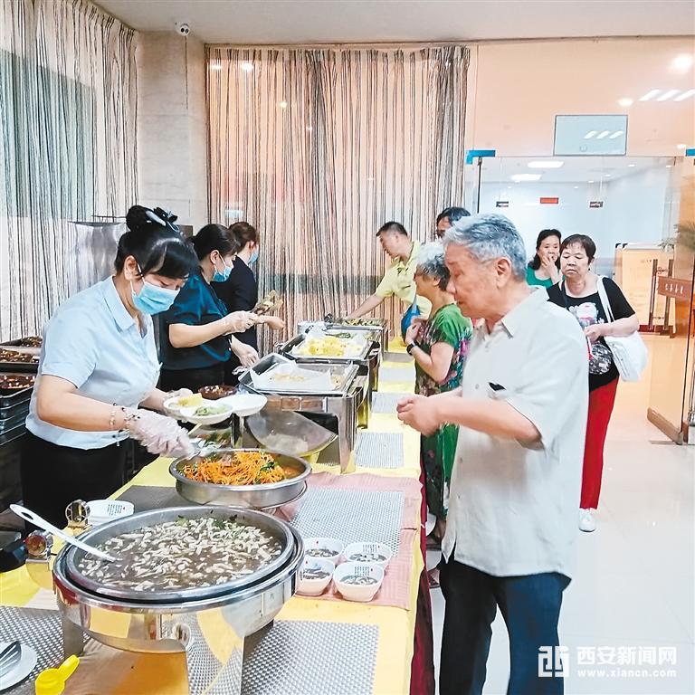 暖心闻西安首家酒店式老年餐厅开业老有所依