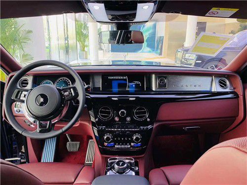 全新劳斯莱斯幻影 真正的个性化艺术品 