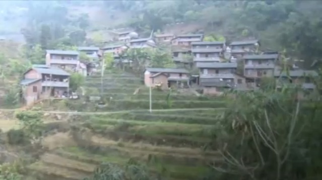 老山前线的陈传勇与少数民族姑娘之间发生了怎样伤感的爱情故事？