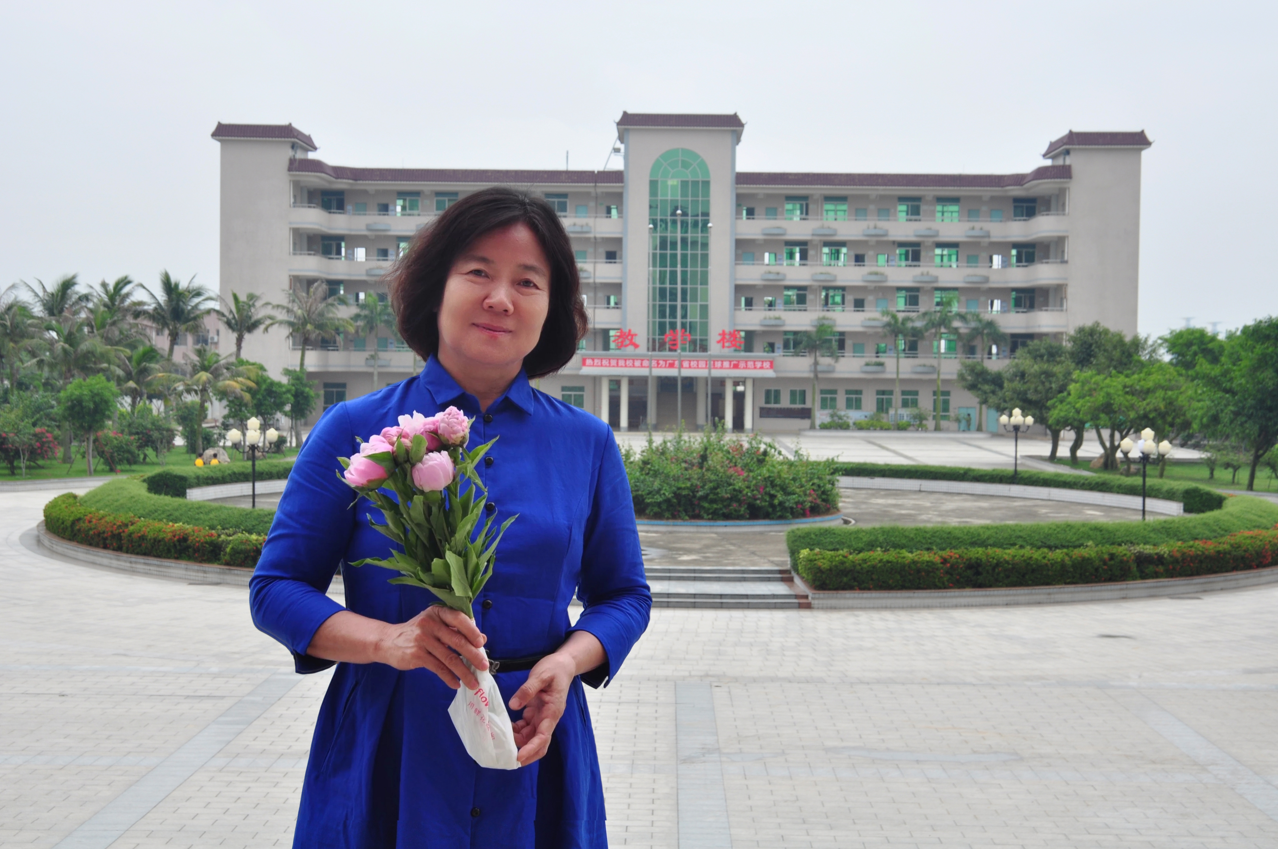 给孩子一个阳光快乐的童年——专访湛江市少林学校副校长胡小琴