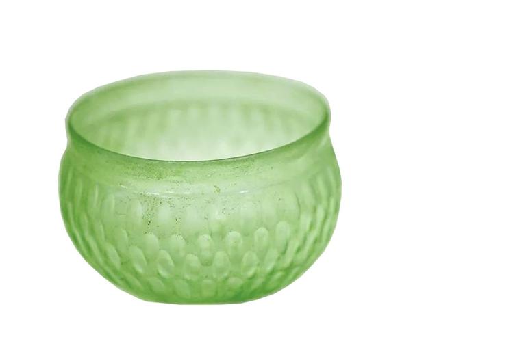 北魏&middot;浅绿色玻璃碗 大同市博物馆藏