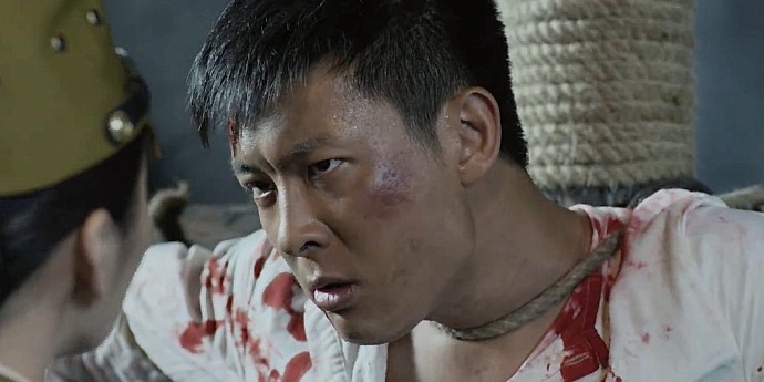 狼烟北平:抗日英雄为了不出卖同伴,一人受下所有酷刑