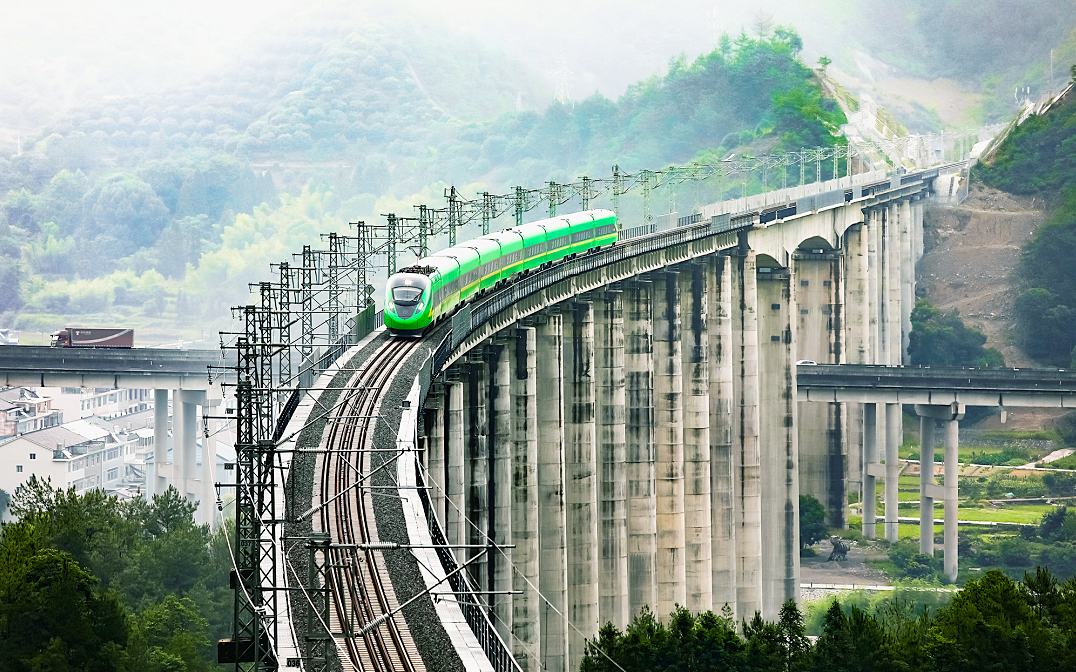 自主運營的第一條電氣化鐵路,也結束了仙居,磐安兩縣不通鐵路的歷史!