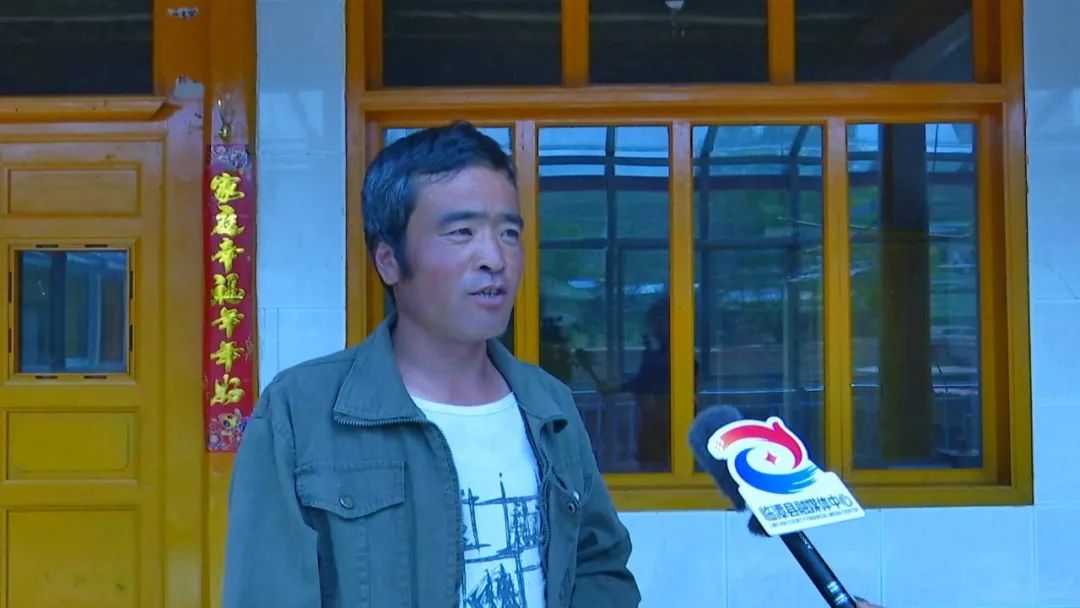 白大褂坚守医者仁心 为老百姓生命健康撑起一片蓝天